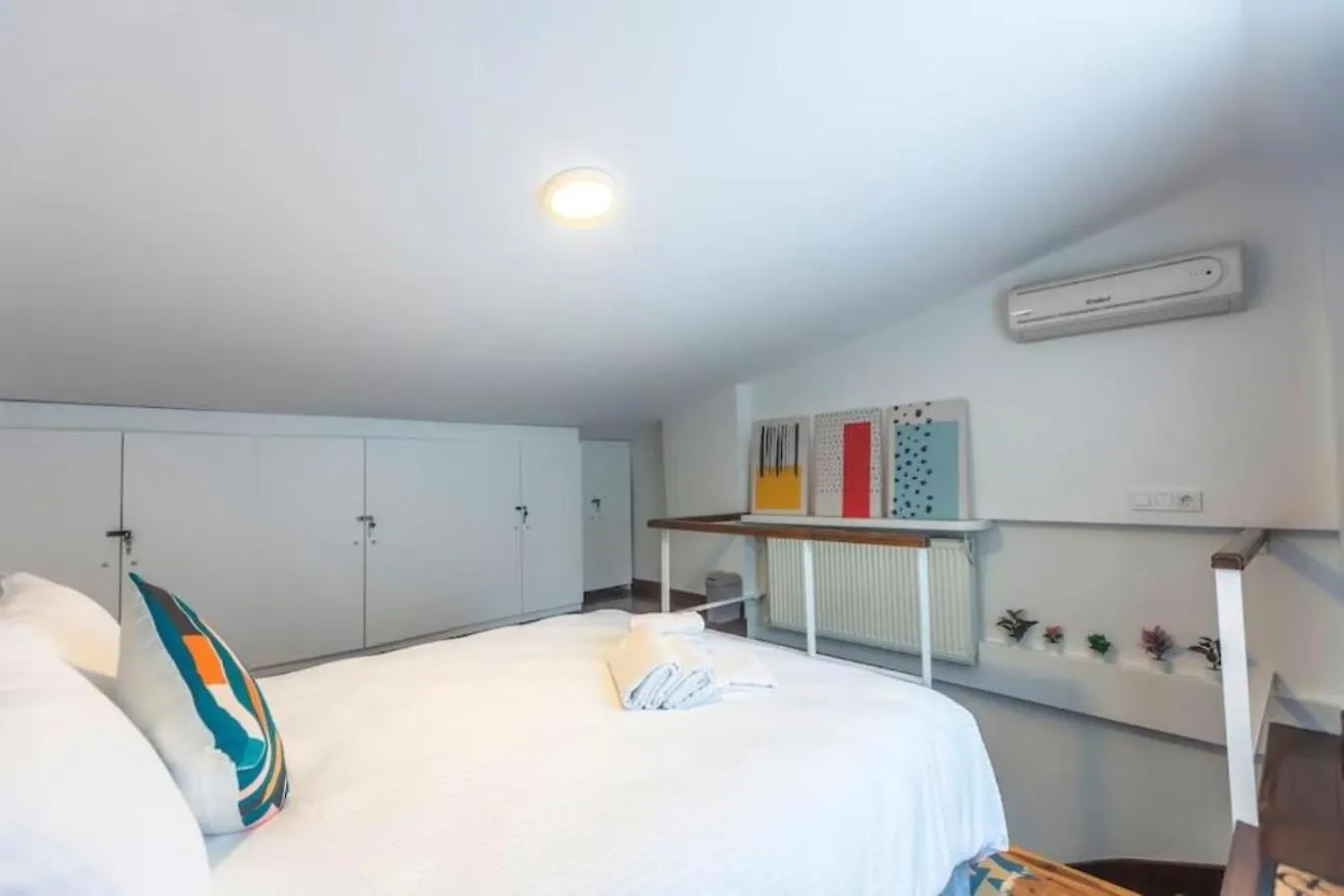 5Br Haven In Cihangir - Near Istiklal & Taksim Istanbul 0*,  Turkey